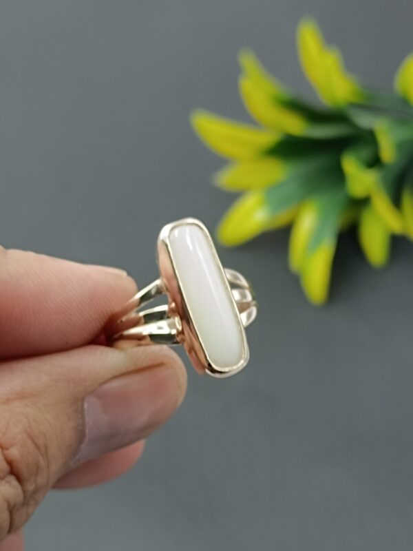 White Coral - 7 Ratti Safed Munga Ring or Locket
